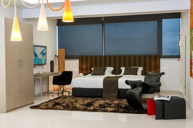 Athenaeum Smart Hotel