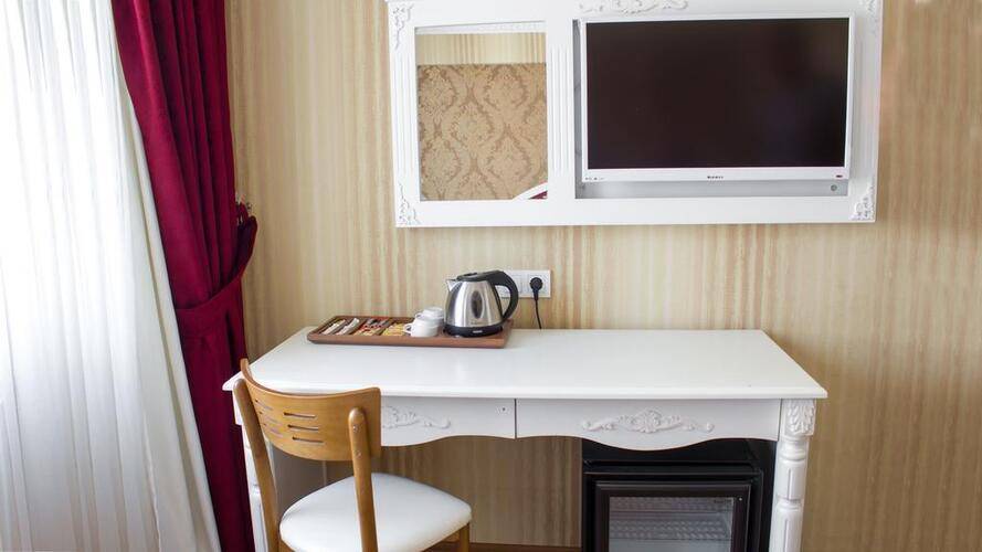 Grand Ninova Hotel (Ex. Loor Hotel)