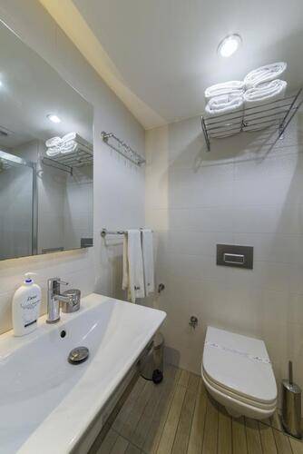 Aston Residence