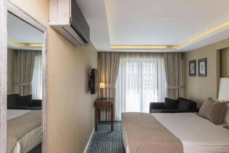 Aston Residence