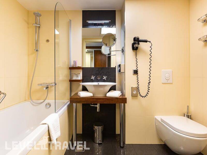 Фотография Avalon Hotel
