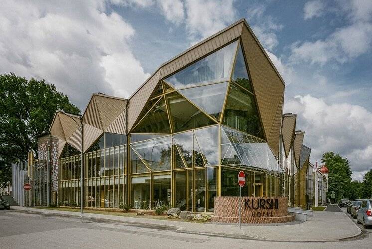 Kurshi Hotel And Spa