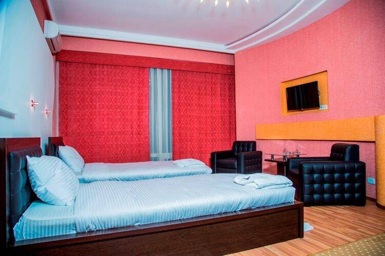 Astor Hotel