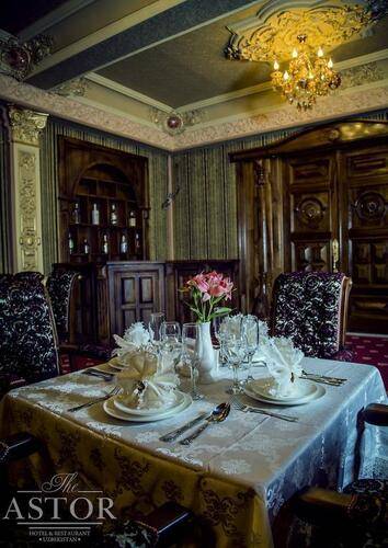 Astor Hotel