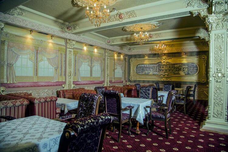 Astor Hotel