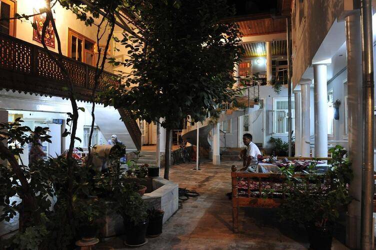 Dilshoda B&B Hotel