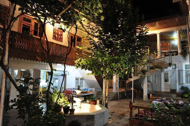 Dilshoda B&B Hotel