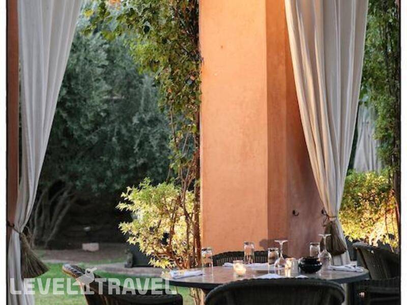 Фотография Hotel Les Deux Tours