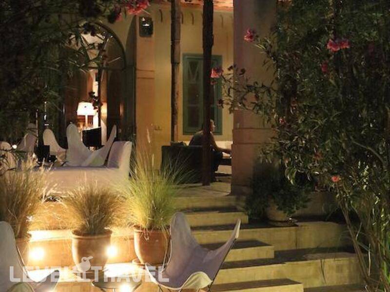 Фотография Hotel Les Deux Tours