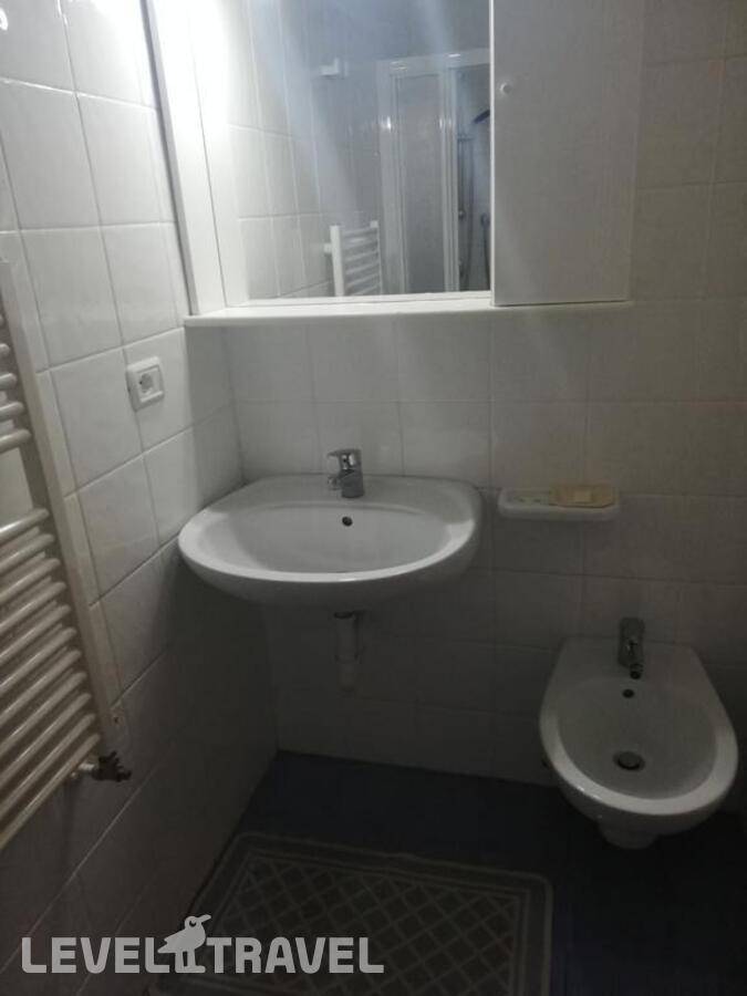 Изображение отеля 8