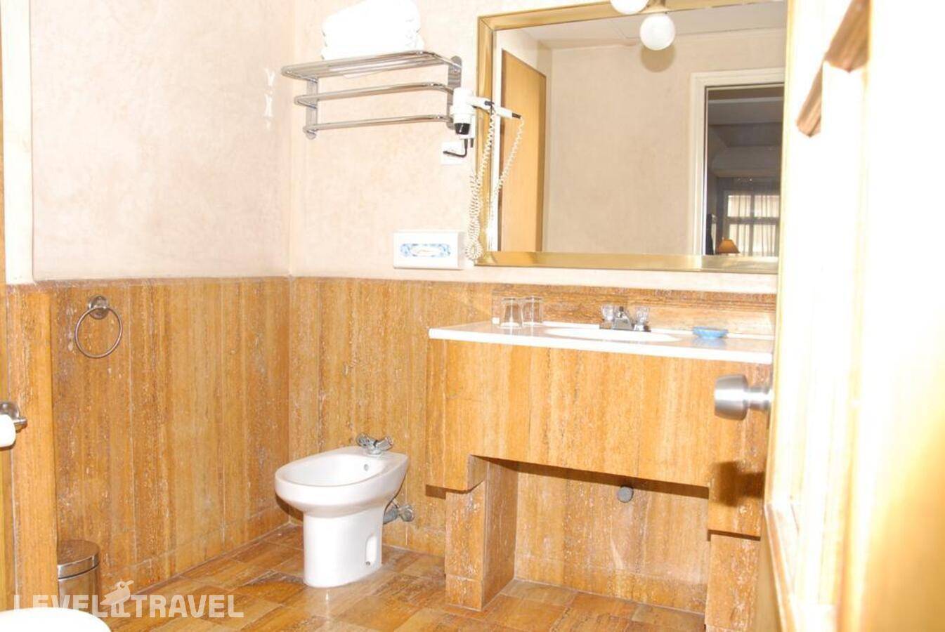 Изображение отеля 37