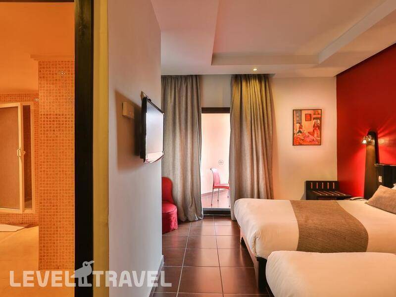 Фотография Red Hotel