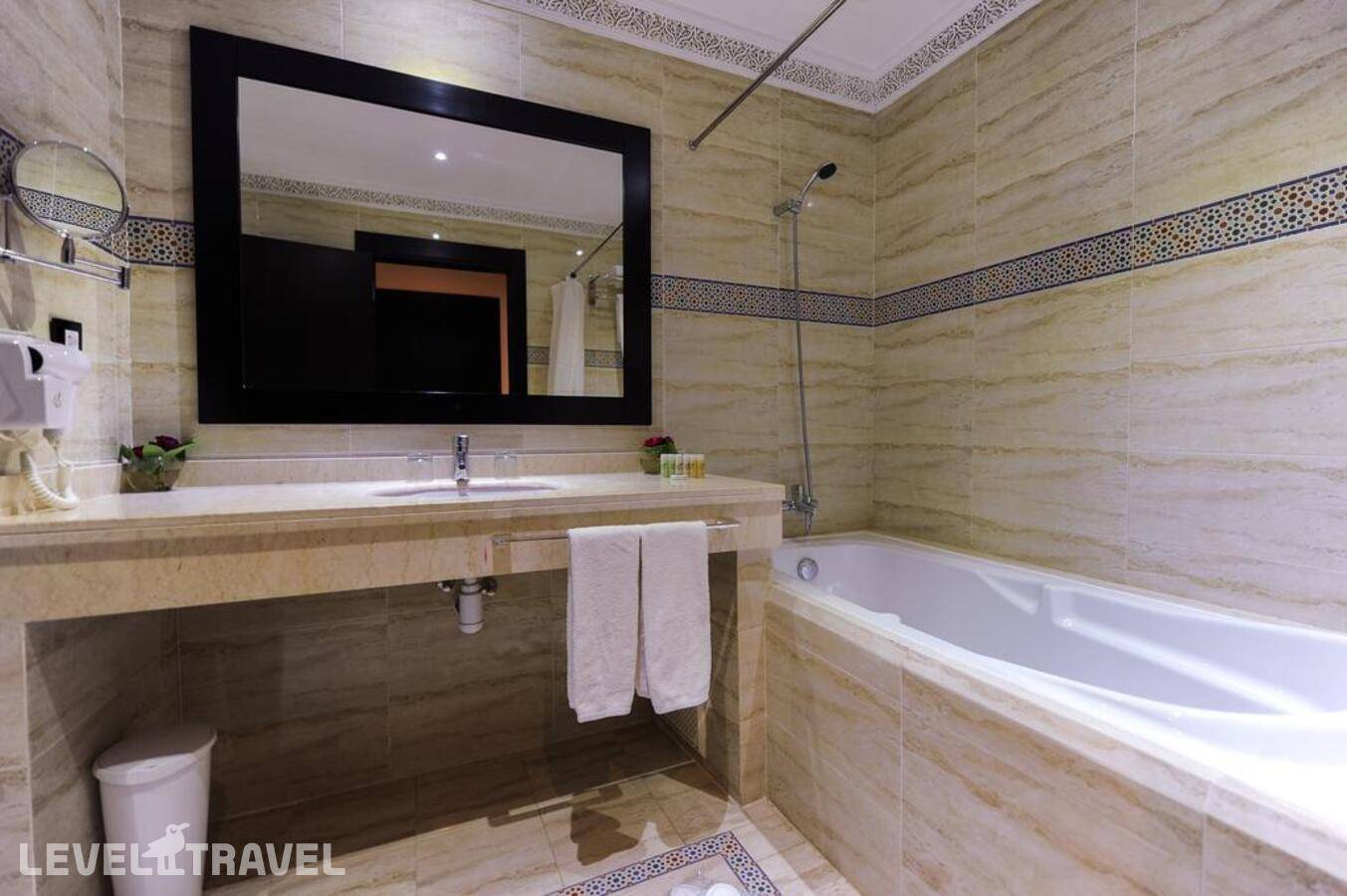 фотографии отеля Riad Ennakhil And Spa в Марокко(Марракеш) - фото №25