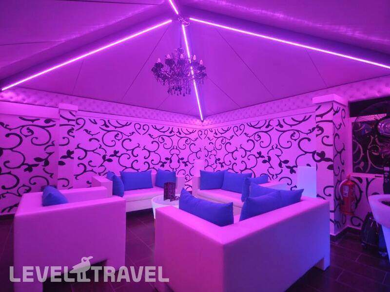 Фотография Ushuaia Hotel & Clubbing Фотография Ushuaia Hotel & Clubbing