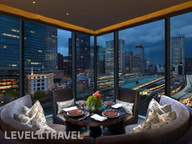 Фотография Four Seasons Hotel Tokyo At Marunouchi