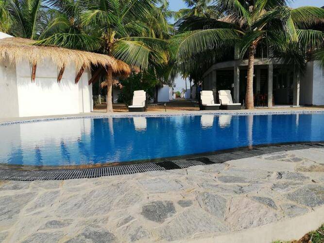 Seth Dev Lagoon Chalets