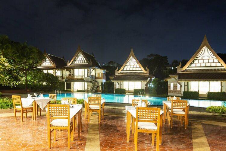 Floral Hotel Aura Samui Best Beach Hotel