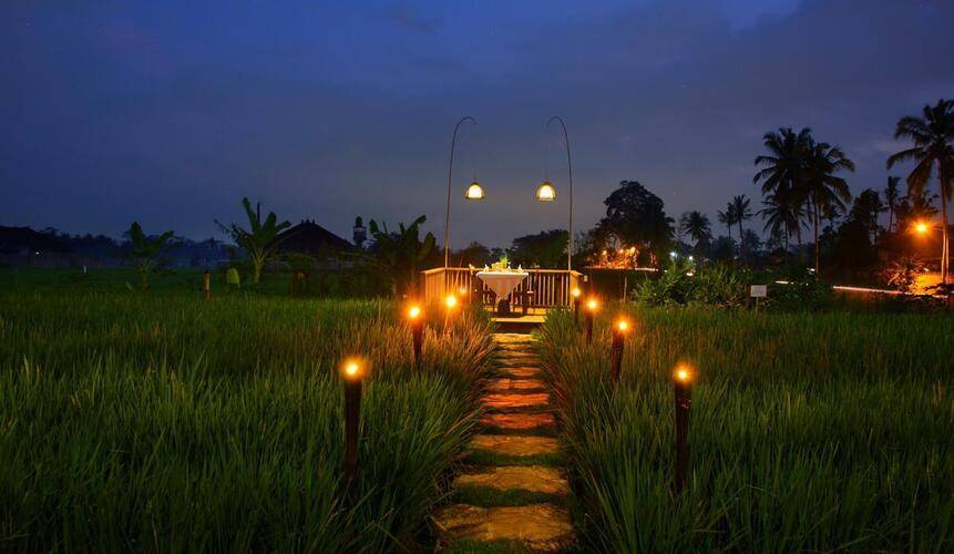 Alam Puisi Villa