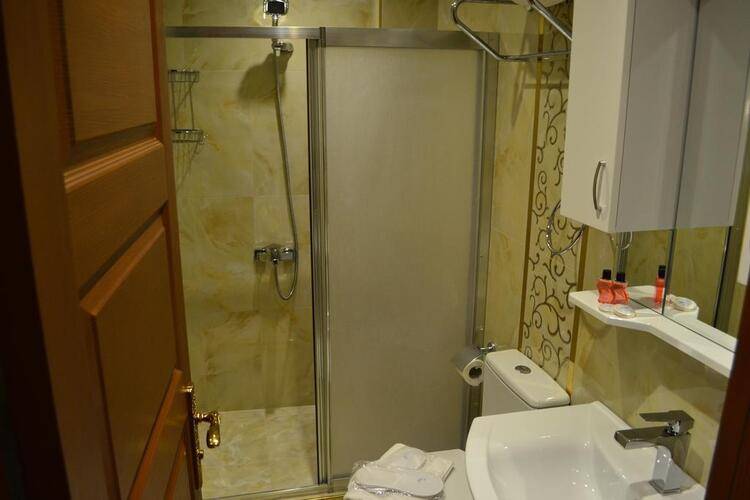 Seven Days Hotel