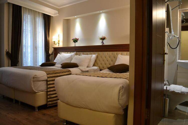 Seven Days Hotel