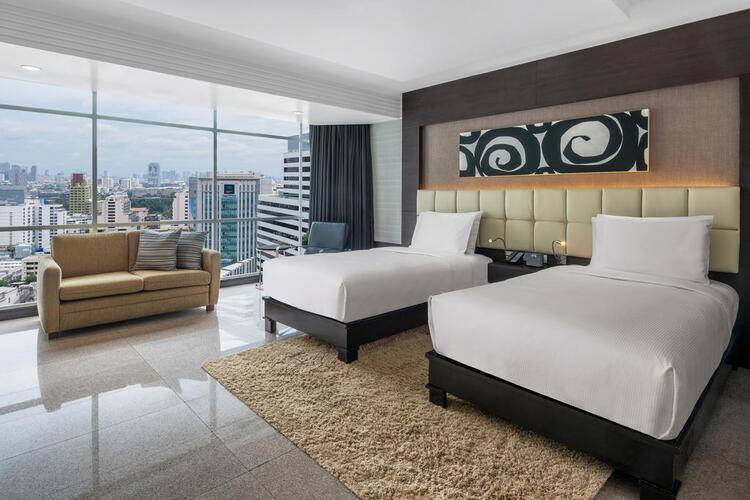 Doubletree By Hilton Bangkok Ploenchit