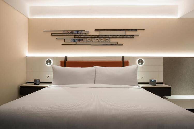 Doubletree By Hilton Bangkok Ploenchit