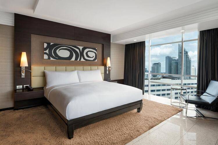 Doubletree By Hilton Bangkok Ploenchit