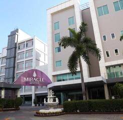 $item['hotel']['name']
