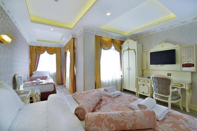 Nayla Palace De Luxe