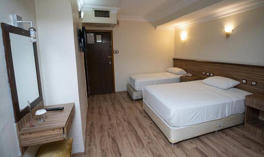 Buyuk Hamit Hotel