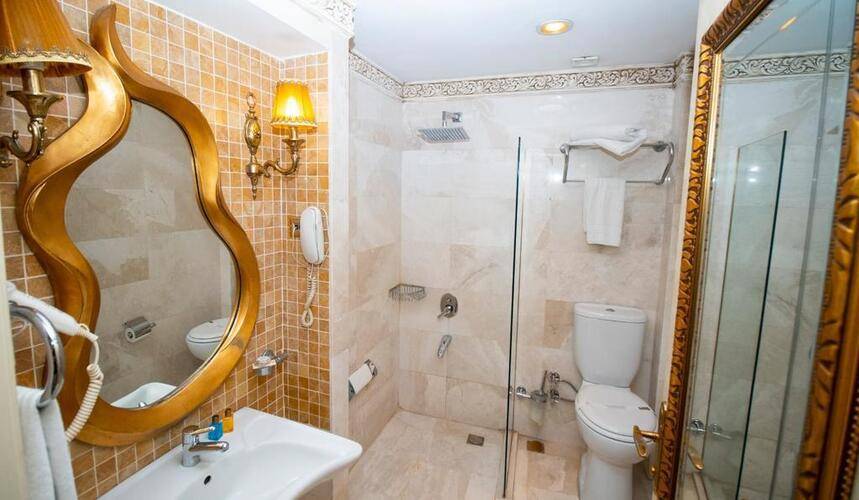 Buyuk Hamit Hotel