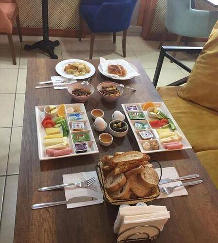 Ulubat Hotel