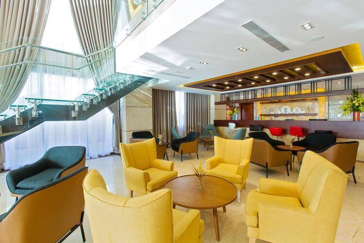 Mandila Beach Hotel