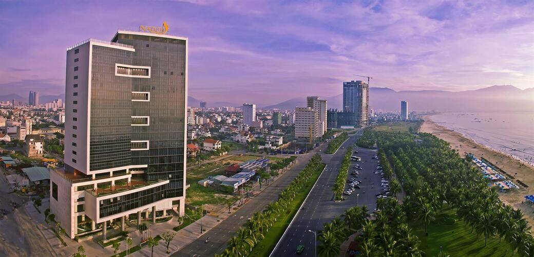 Nalod Hotel