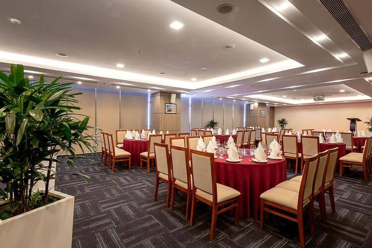 Nalod Hotel