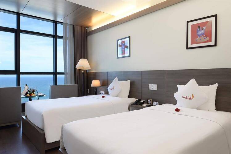 Nalod Hotel