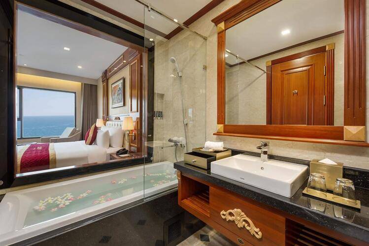 Dlg Hotel Danang
