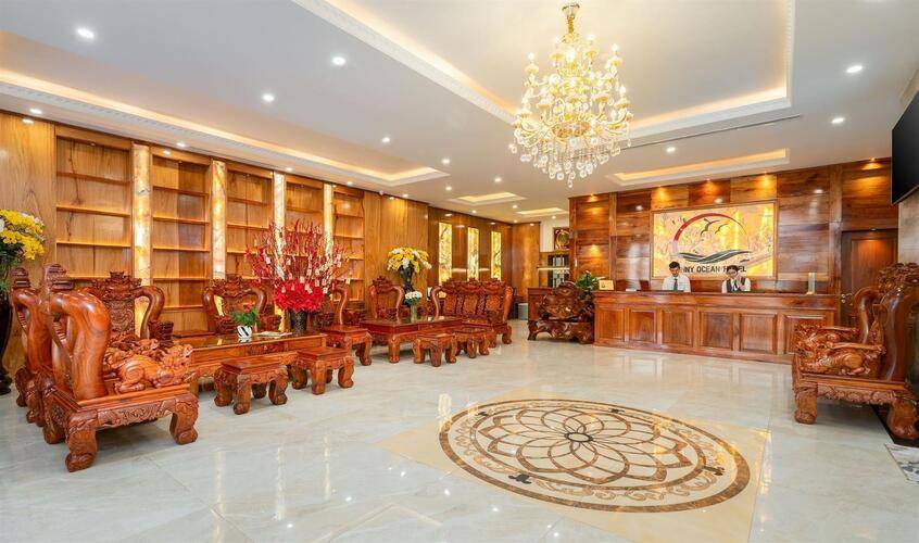 Sunny Ocean Hotel