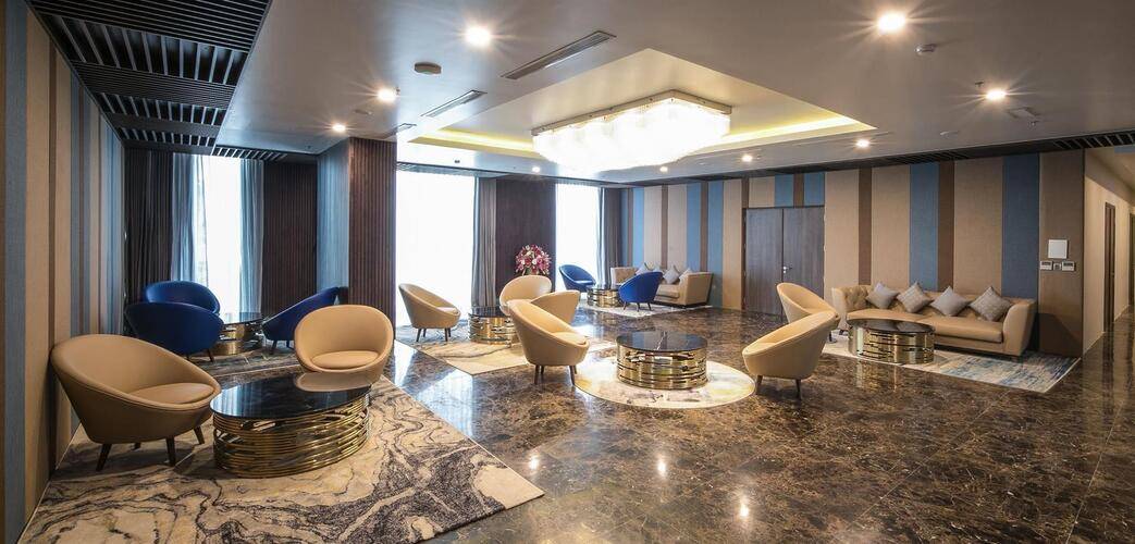 Haian Beach Hotel & Spa