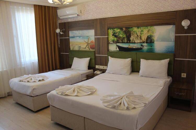 De Maree Hotel