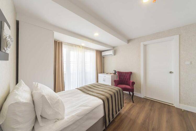 Kunlun Hotel
