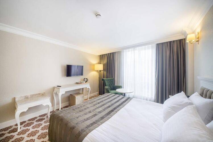 Kunlun Hotel