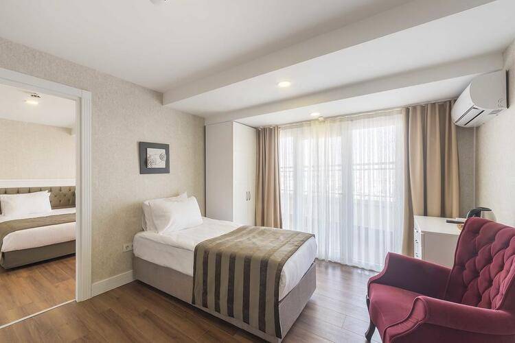 Kunlun Hotel