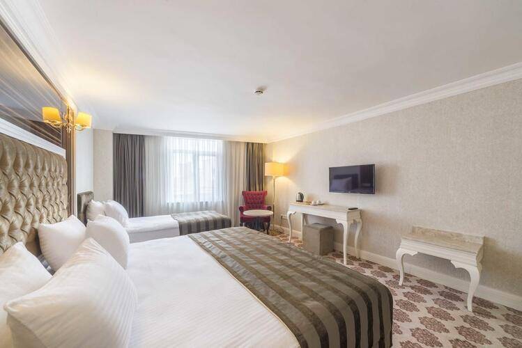 Kunlun Hotel