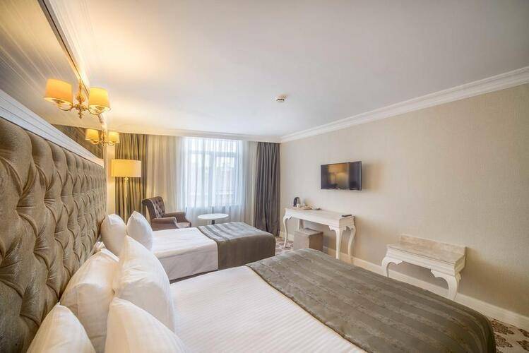 Kunlun Hotel