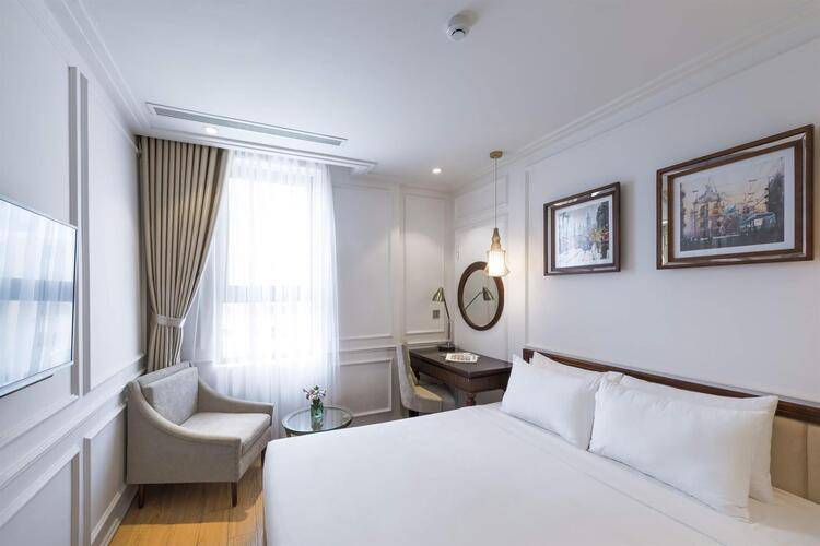 Ruby Light Hotel