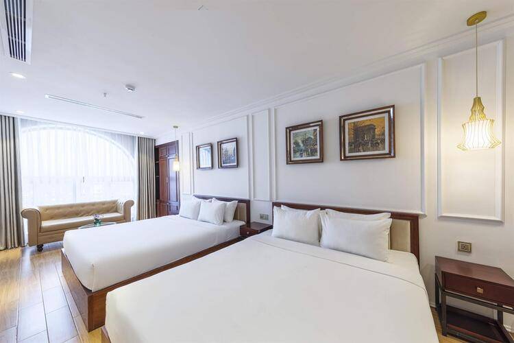 Ruby Light Hotel