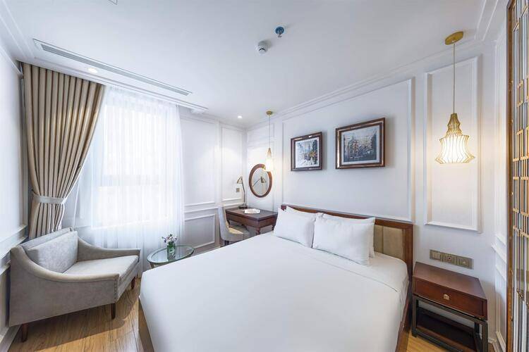 Ruby Light Hotel