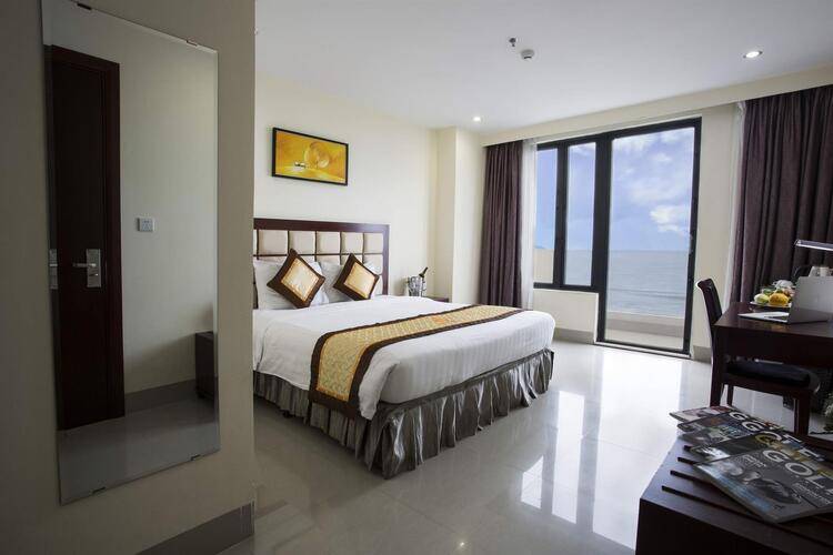 Seafront Hotel Danang