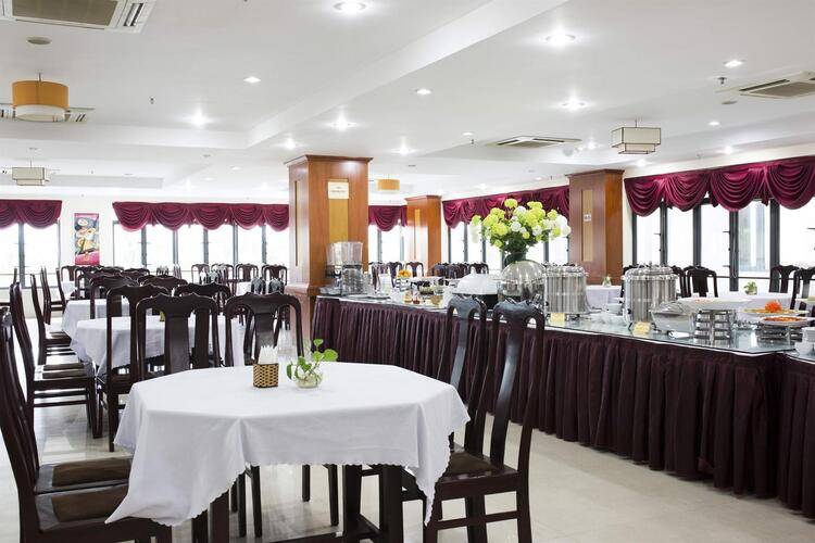 Seafront Hotel Danang